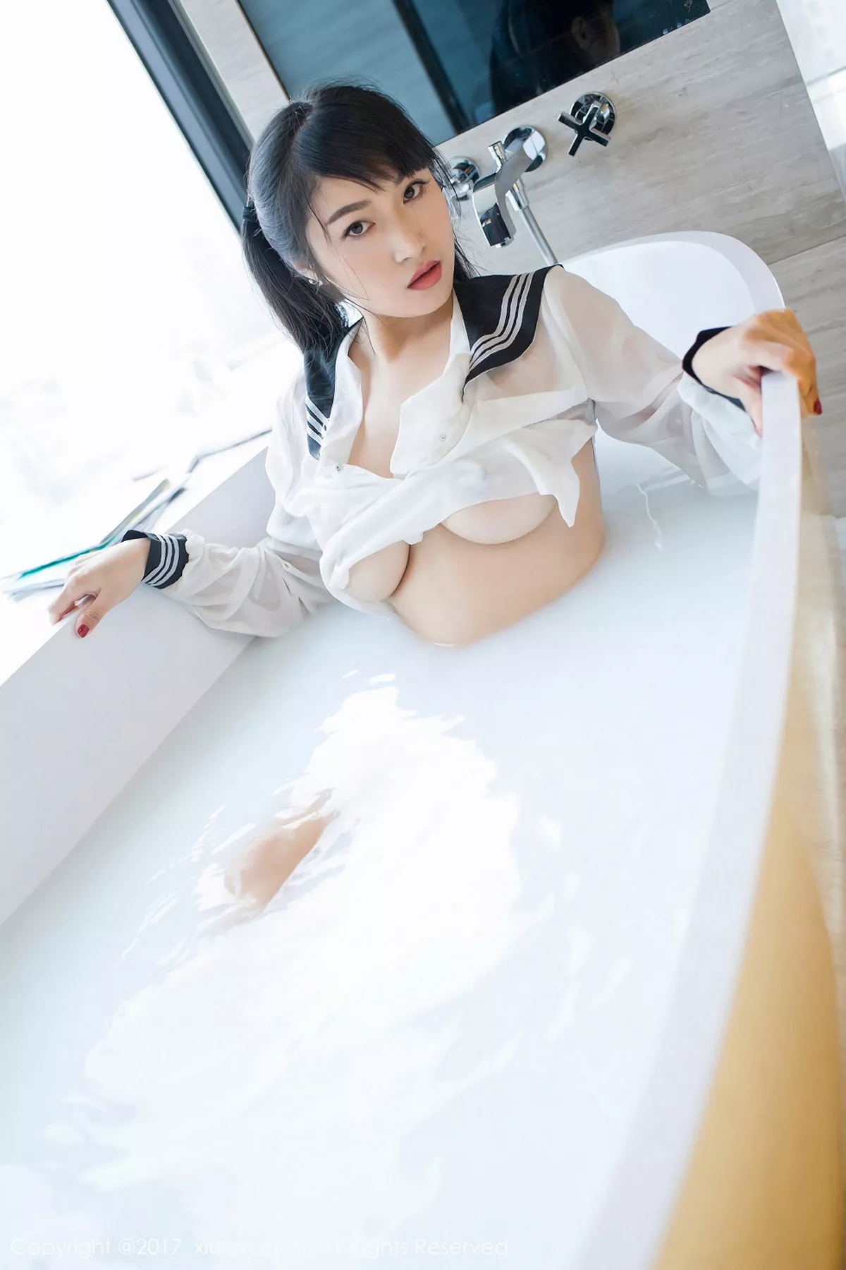 盼盼龙女写真