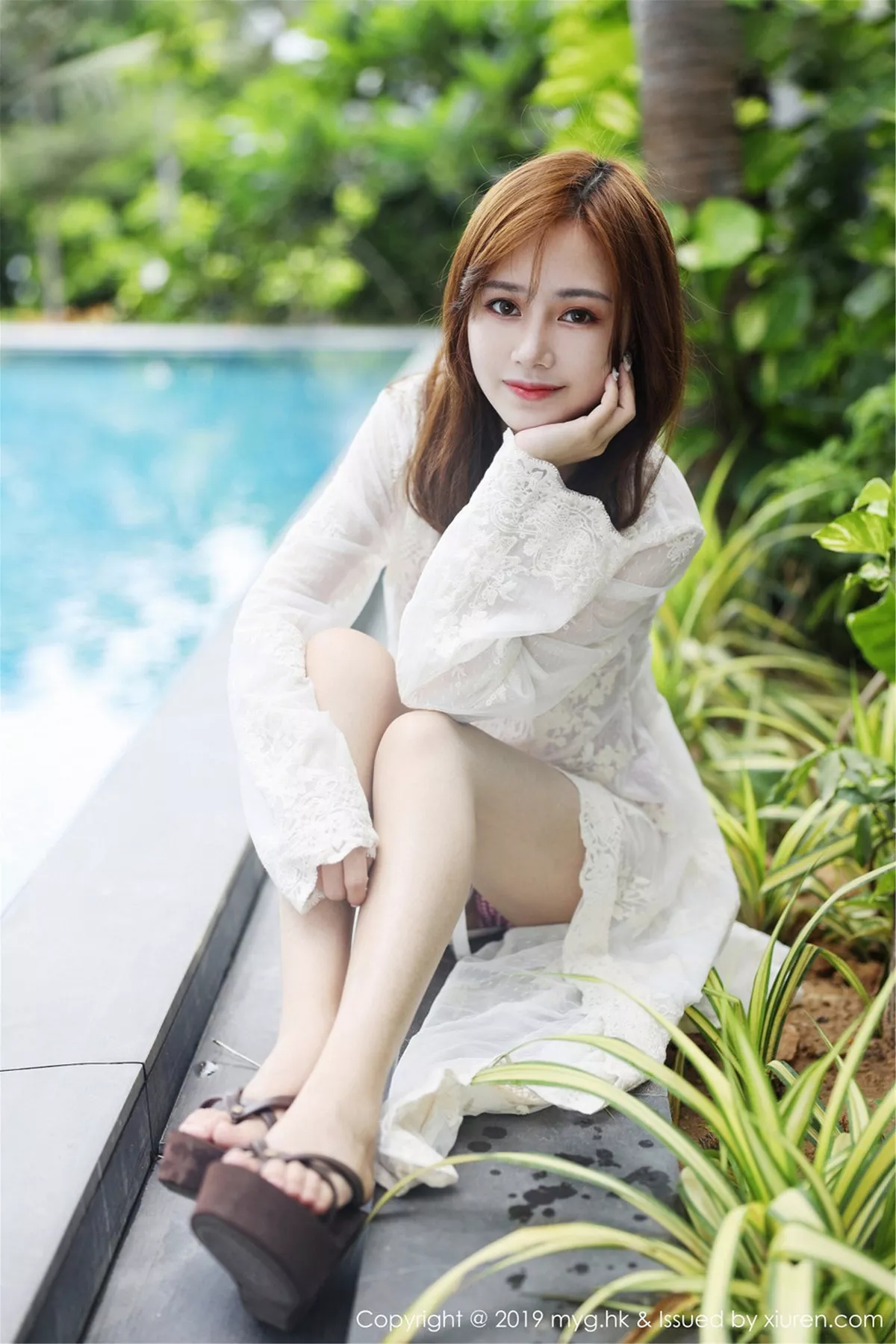 秀人集.com_[MyGirl美媛馆]Vol.356_嫩模羽住real越南旅拍性感比基尼+蕾丝女仆装惹火诱惑写真54P