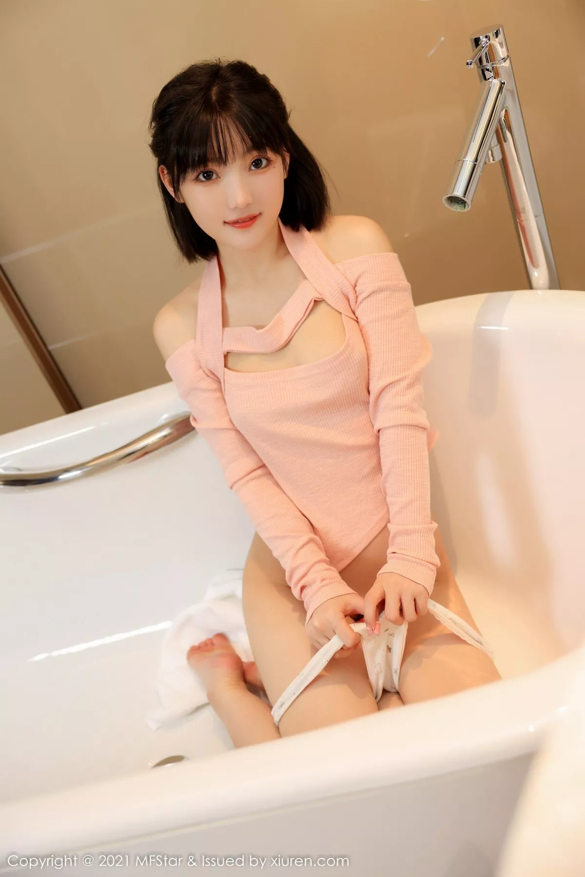甜筒晓彤写真
