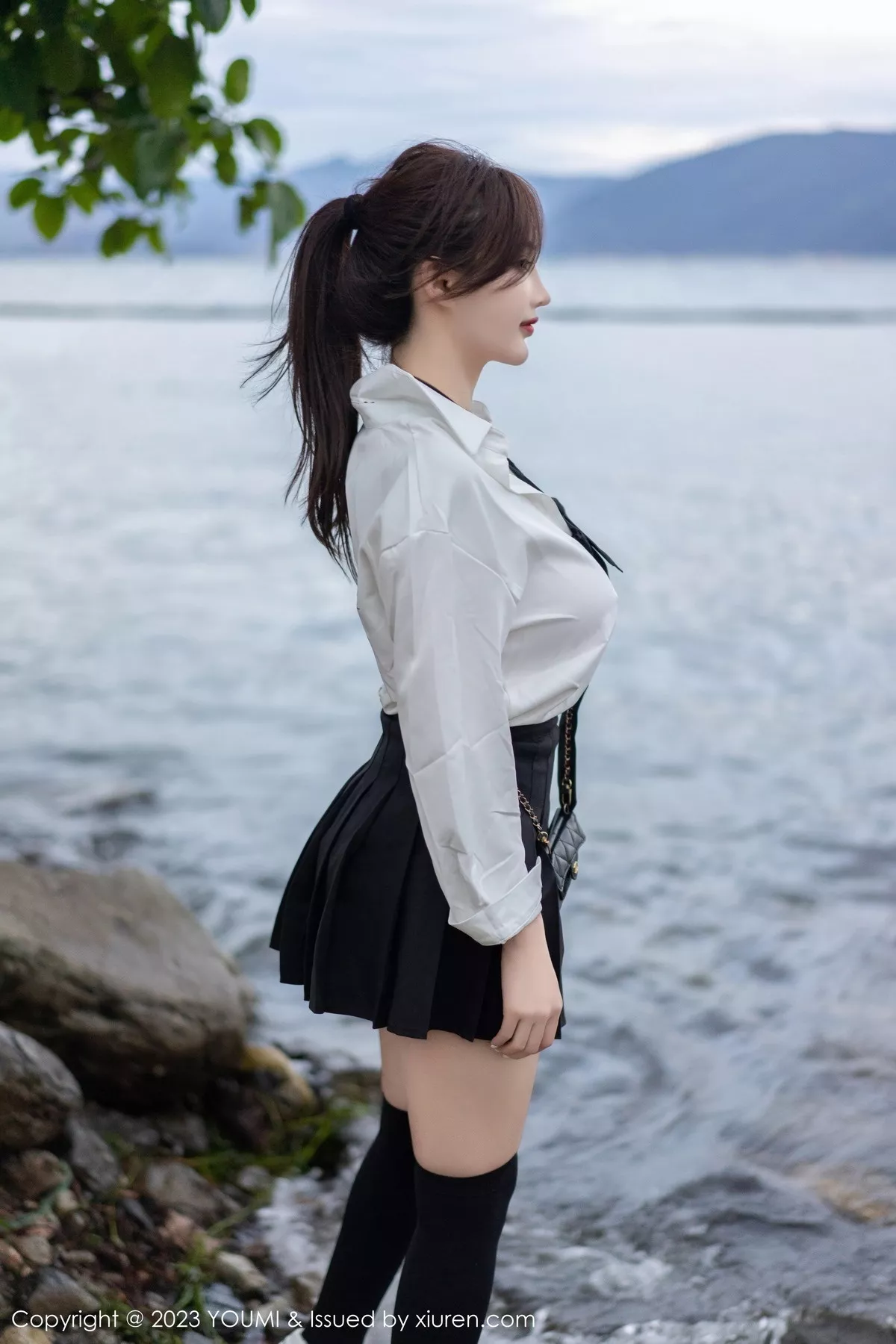 周妍希写真