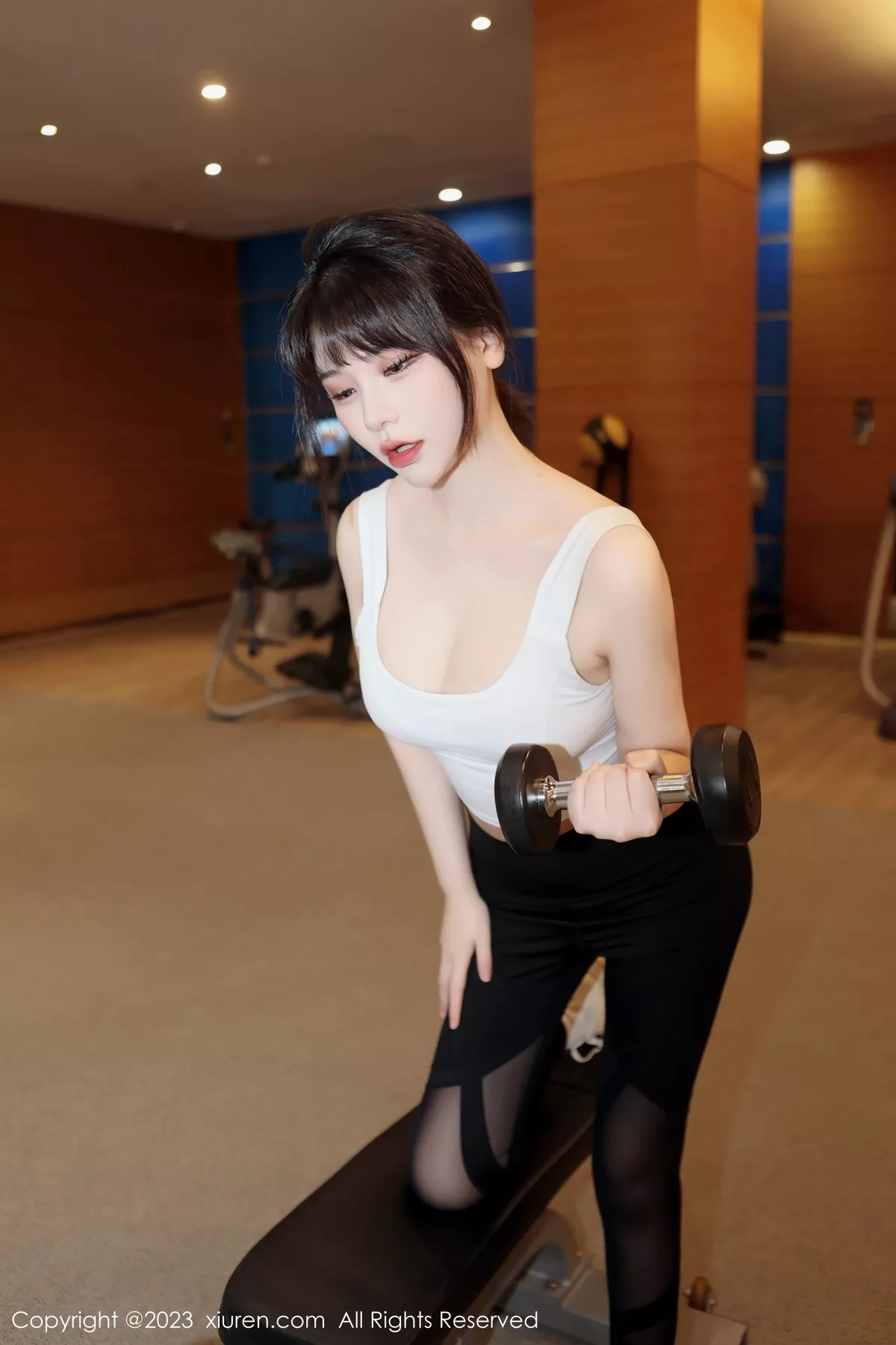 桃桃子写真