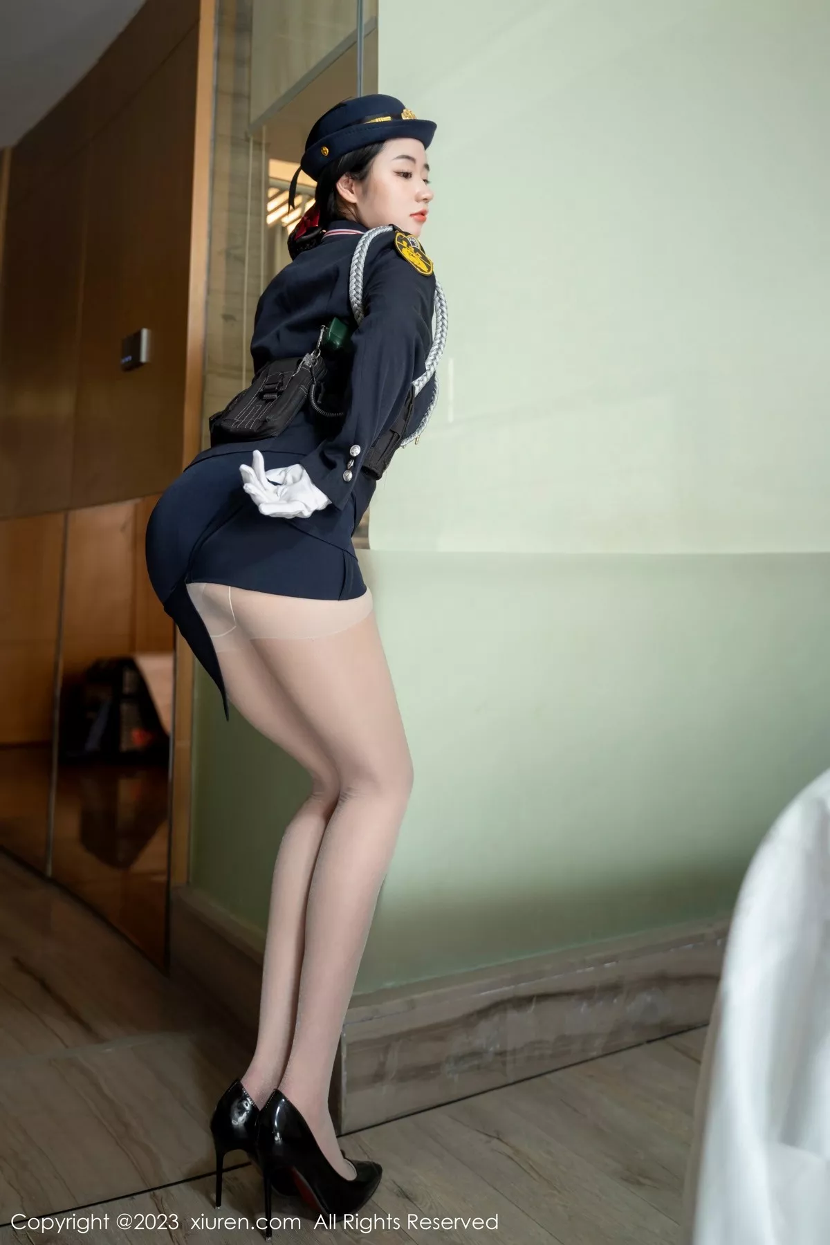 汐汐爱吃草莓写真