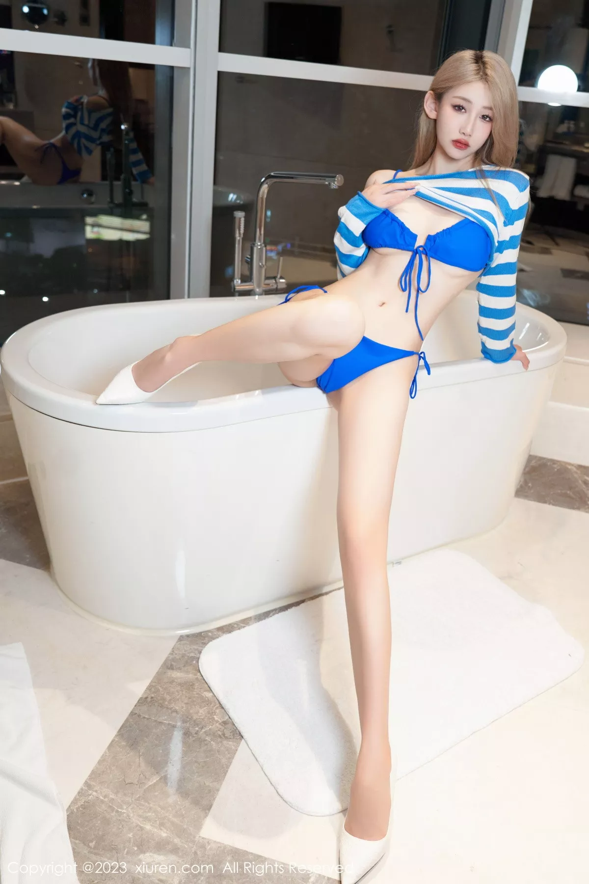 沈青黛写真
