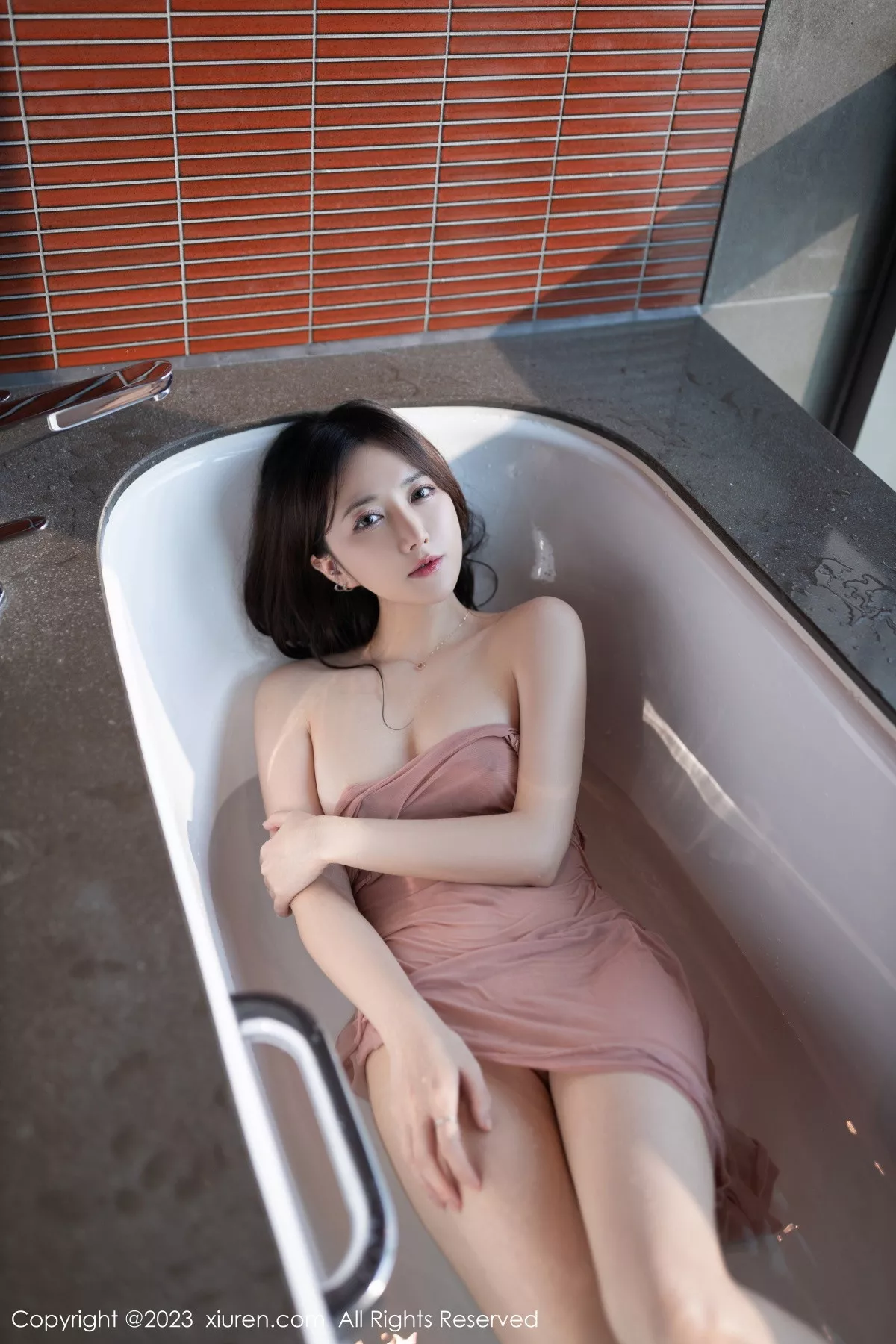 鱼子酱写真