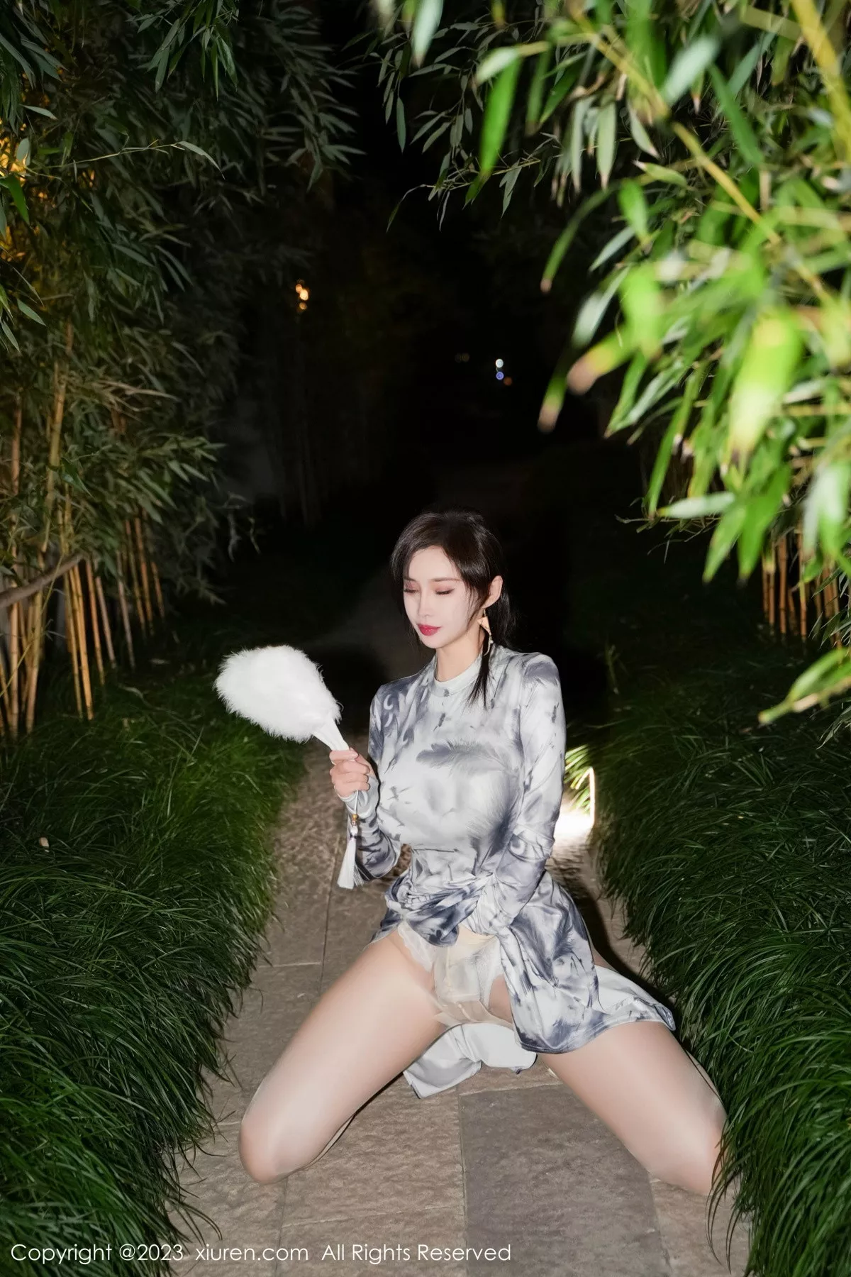 周妍希写真