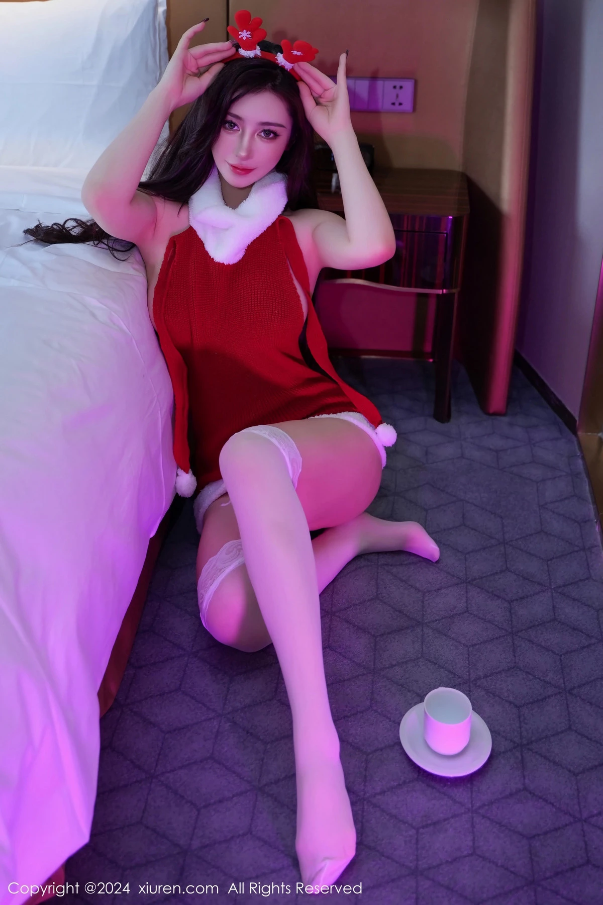 蕾蕾醒了没写真