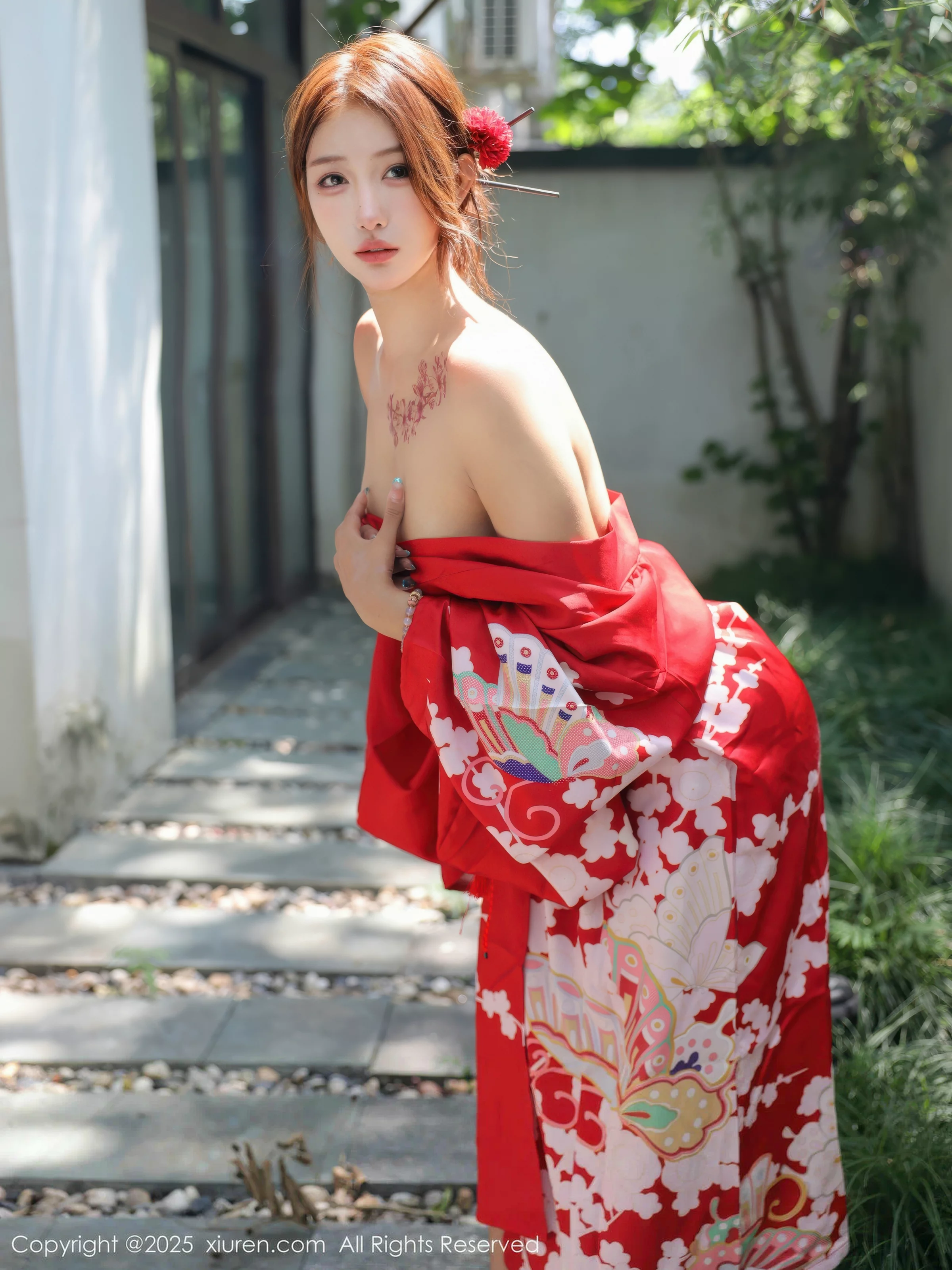 金允希写真