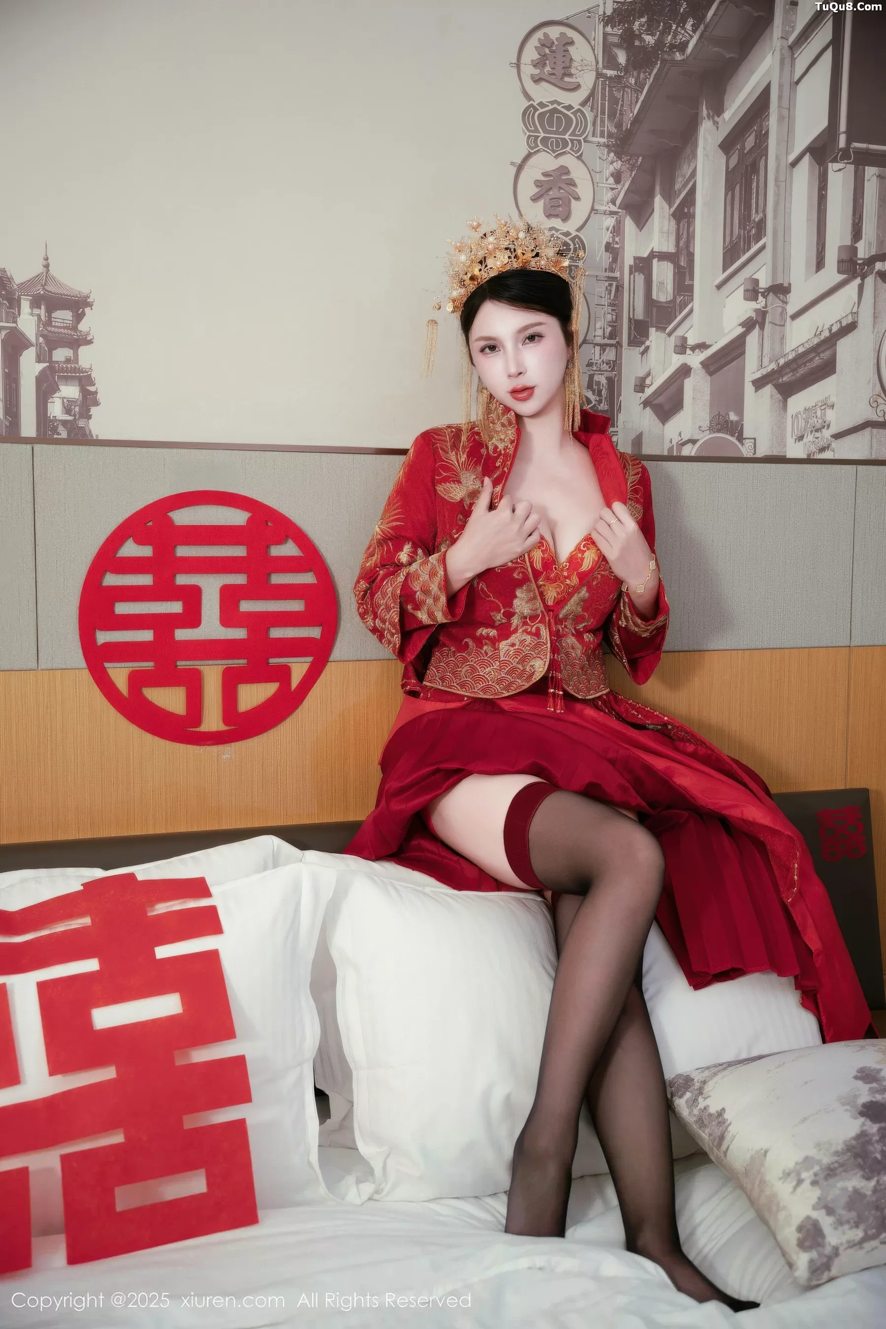 秀人集.com_[XiuRen秀人网]No.10865_模特小蛮妖Yummy性感红色新娘服配超薄黑丝秀完美身材诱惑写真66P