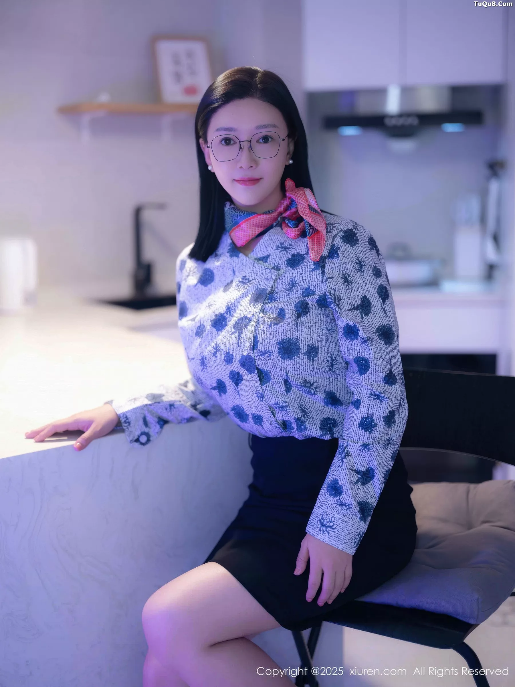 秀人集.com_[XiuRen秀人网]No.10866_模特雅茹老师性感深色OL服饰露肉色内衣秀柔美身姿诱惑写真61P