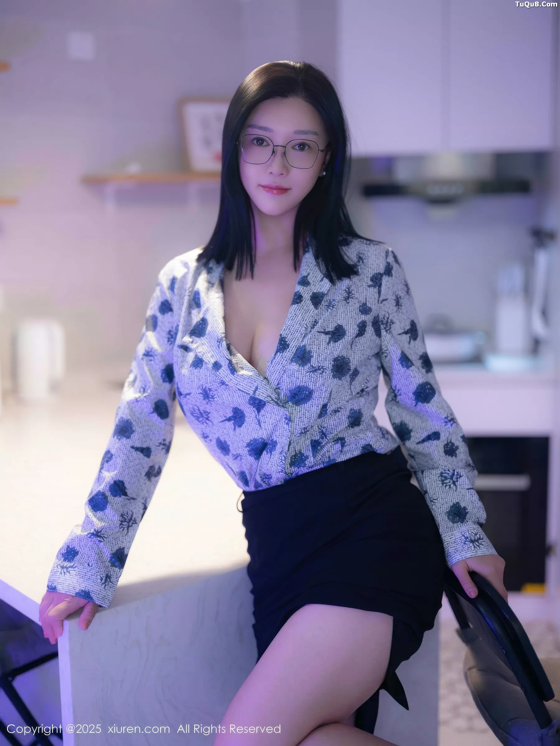 秀人集.com_[XiuRen秀人网]No.10866_模特雅茹老师性感深色OL服饰露肉色内衣秀柔美身姿诱惑写真61P