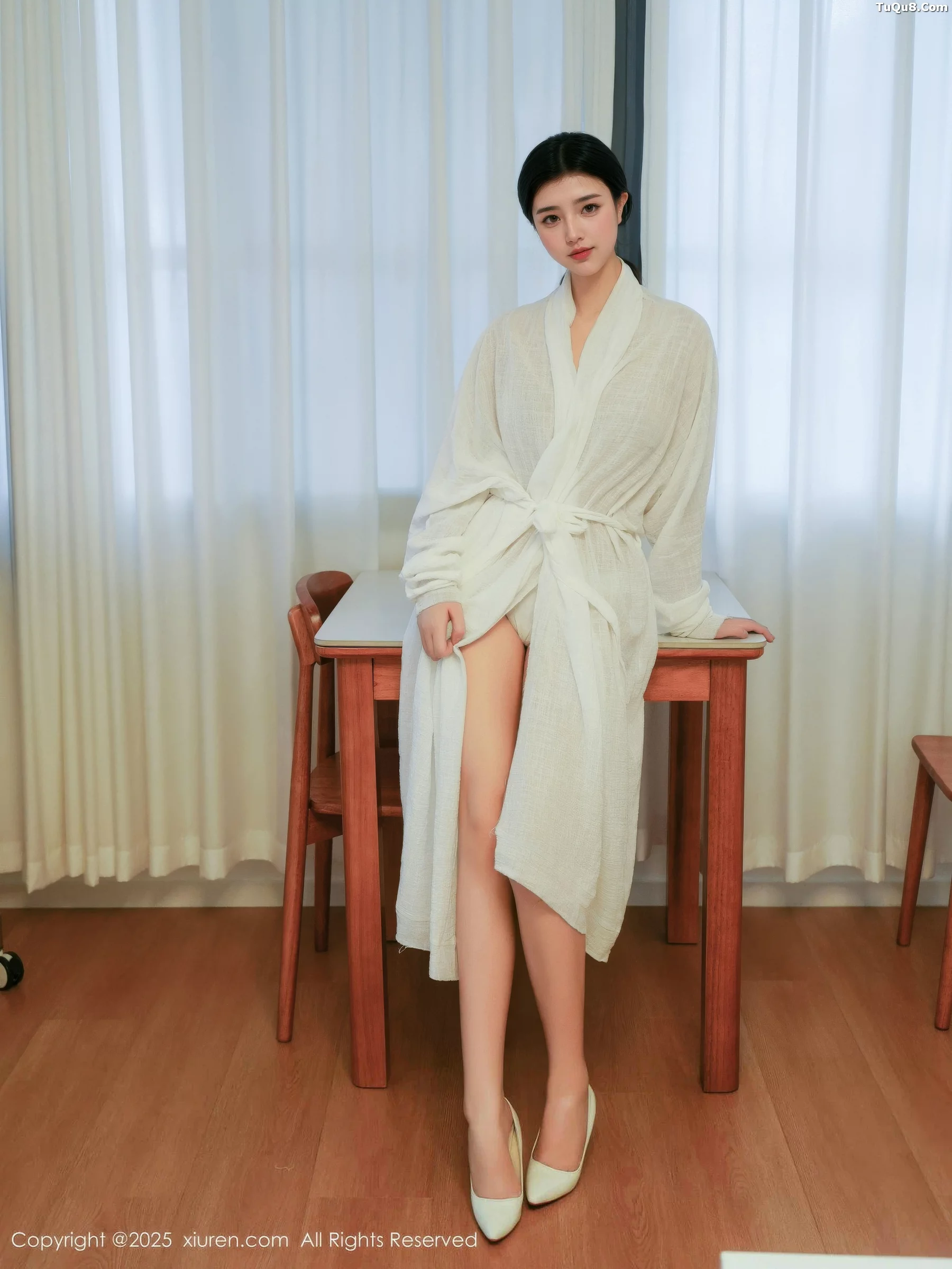 秀人集.com_[XiuRen秀人网]No.10920_模特林悦溪儿性感白色长浴袍配白色高跟秀修长美腿撩人诱惑写真53P