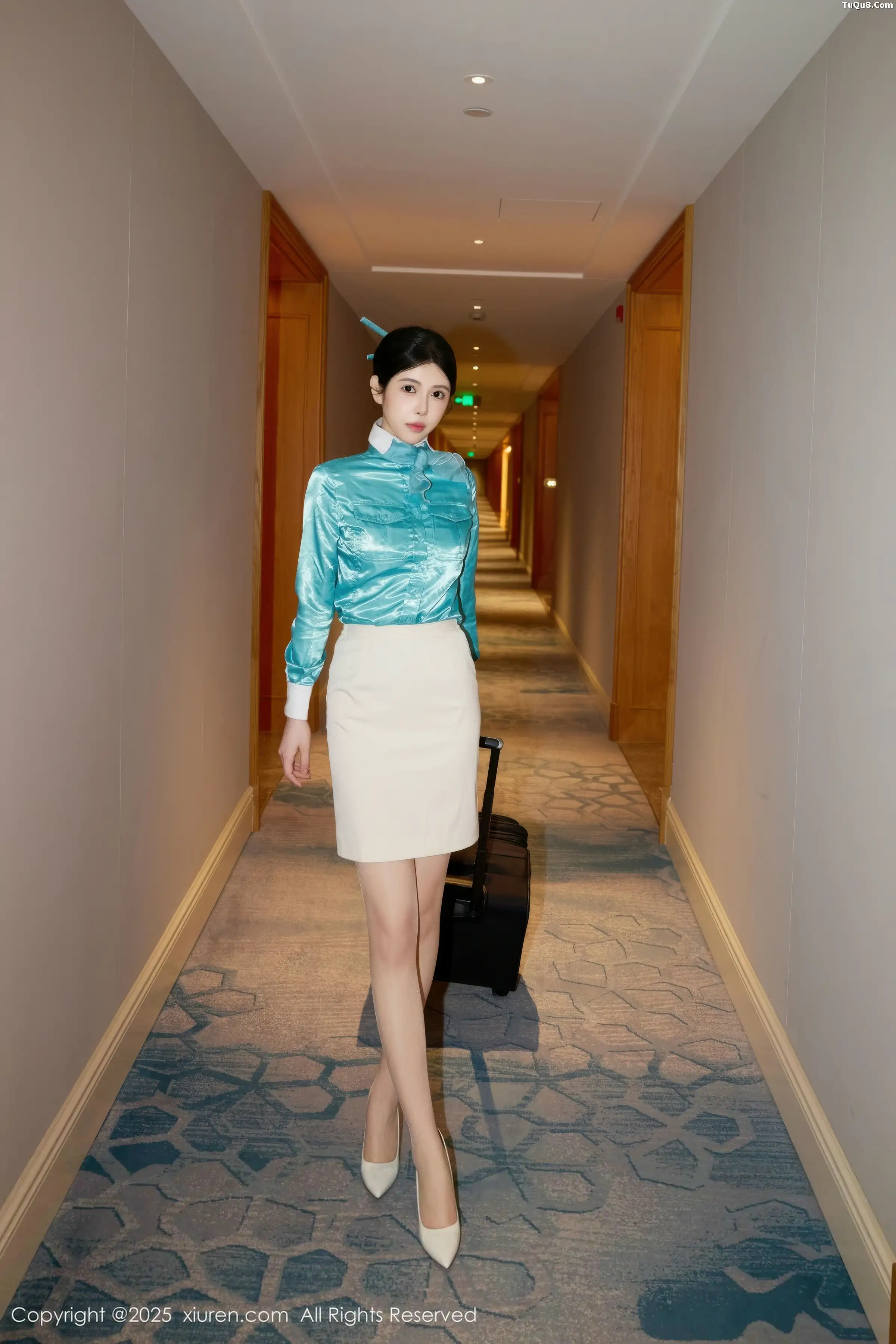 秀人集.com_[XiuRen秀人网]No.10998_模特方蕾蕾性感空姐制服露白色内衣配开档肉丝秀凹凸身材诱惑写真77P