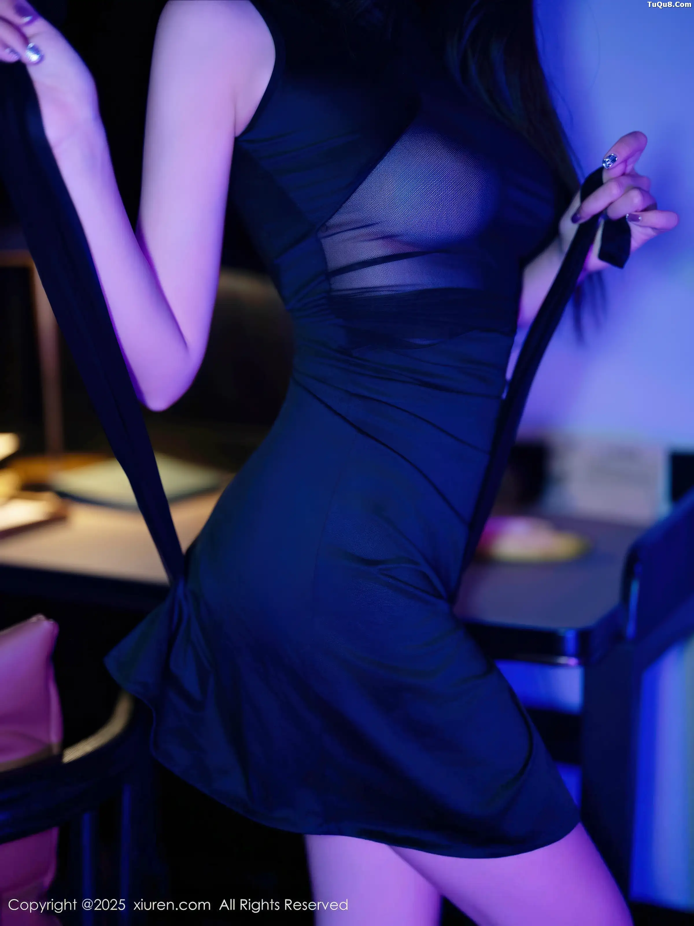 秀人集.com_[XiuRen秀人网]No.11041_模特袁圆性感黑色薄透连衣长裙配超薄黑丝秀曼妙身姿诱惑写真66P