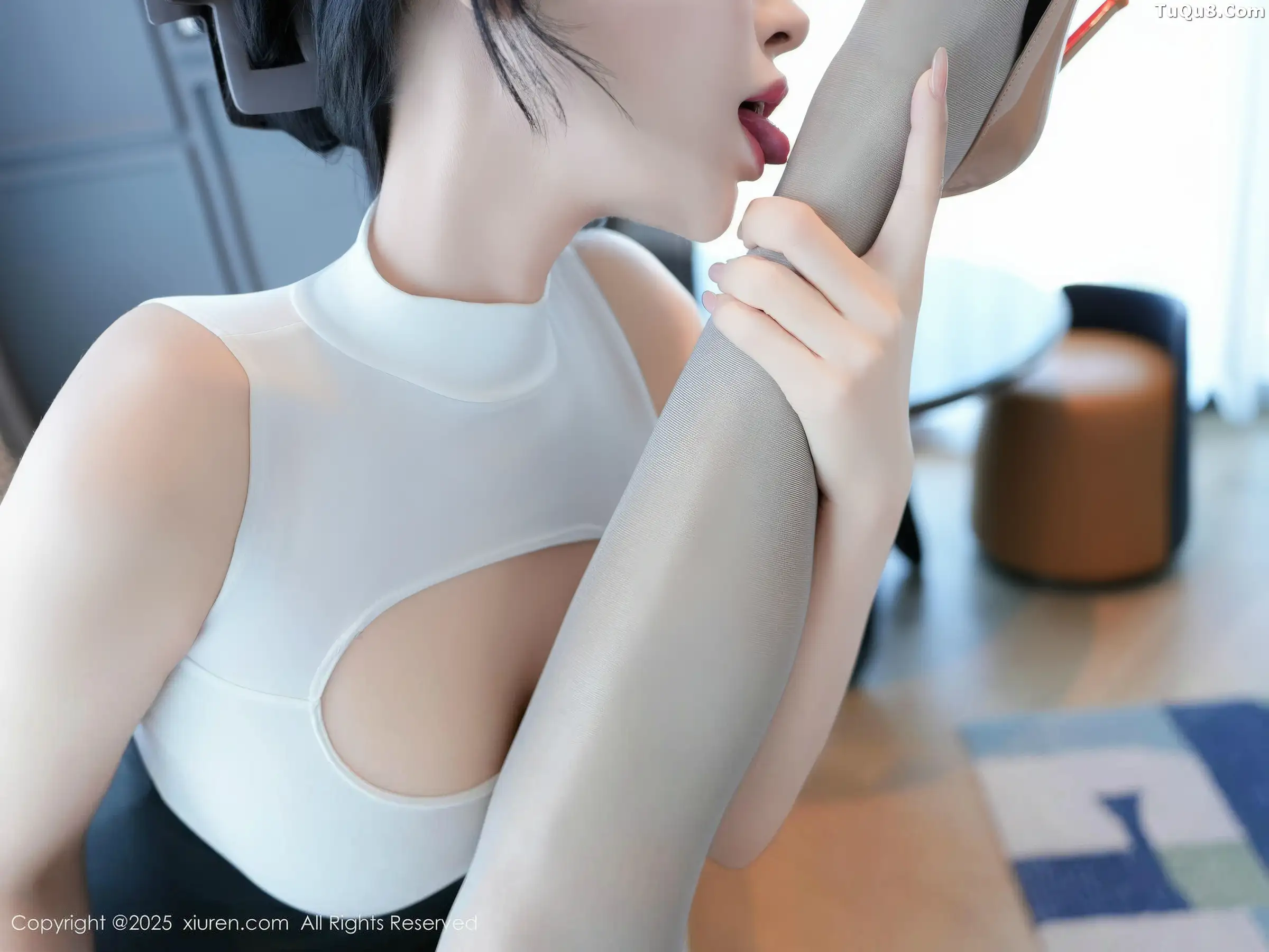 秀人集.com_[XiuRen秀人网]No.11107_模特合集女神shelly诗莉性感姐妹花白色内衣秀丰满身材诱惑写真72P