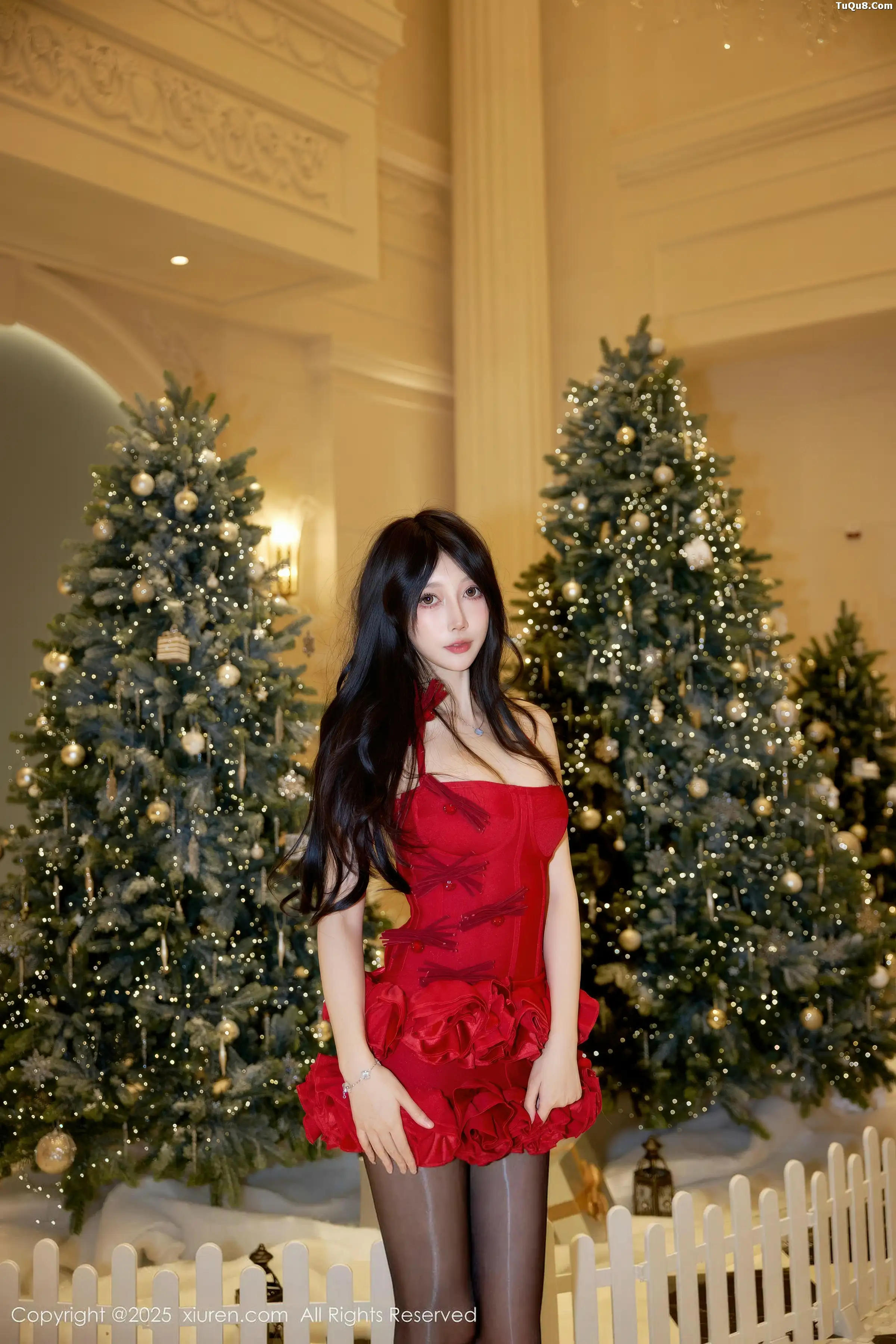 秀人集.com_[XiuRen秀人网]No.11136_模特玥儿玥er圣诞主题性感红色连衣短裙配开档黑丝秀美腿诱惑写真78P