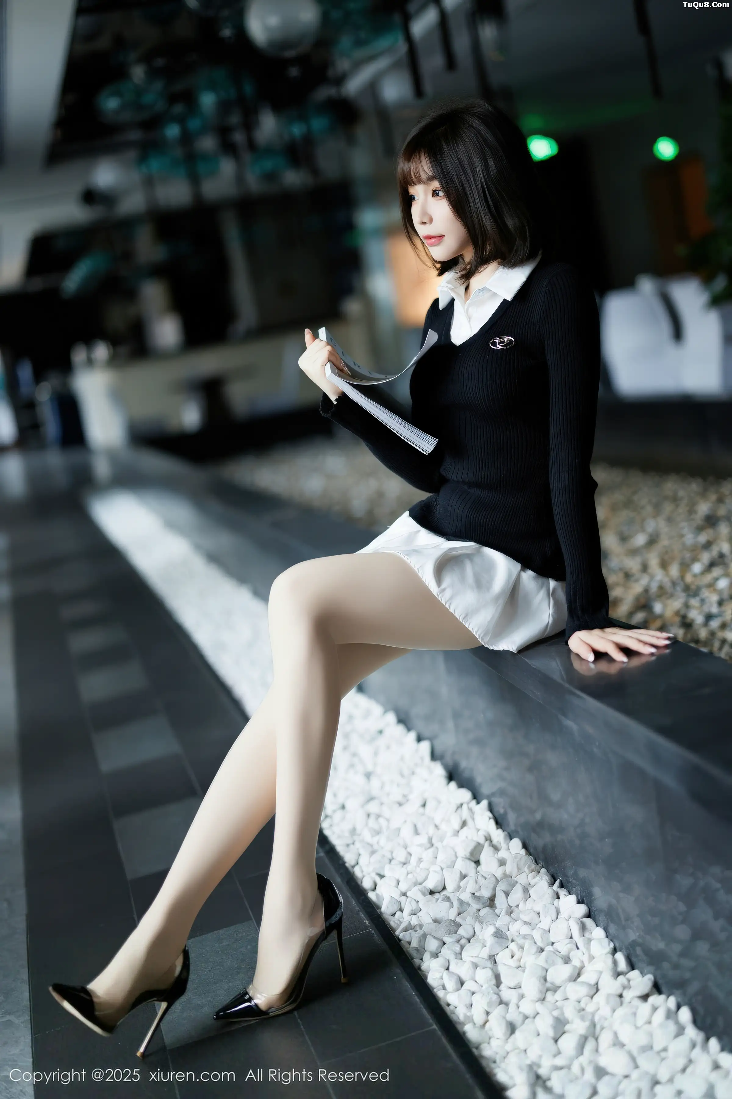 秀人集.com_[XiuRen秀人网]No.11138_女神莉芝荔枝性感黑色情趣服饰配超薄黑丝秀曼妙身材诱惑写真68P