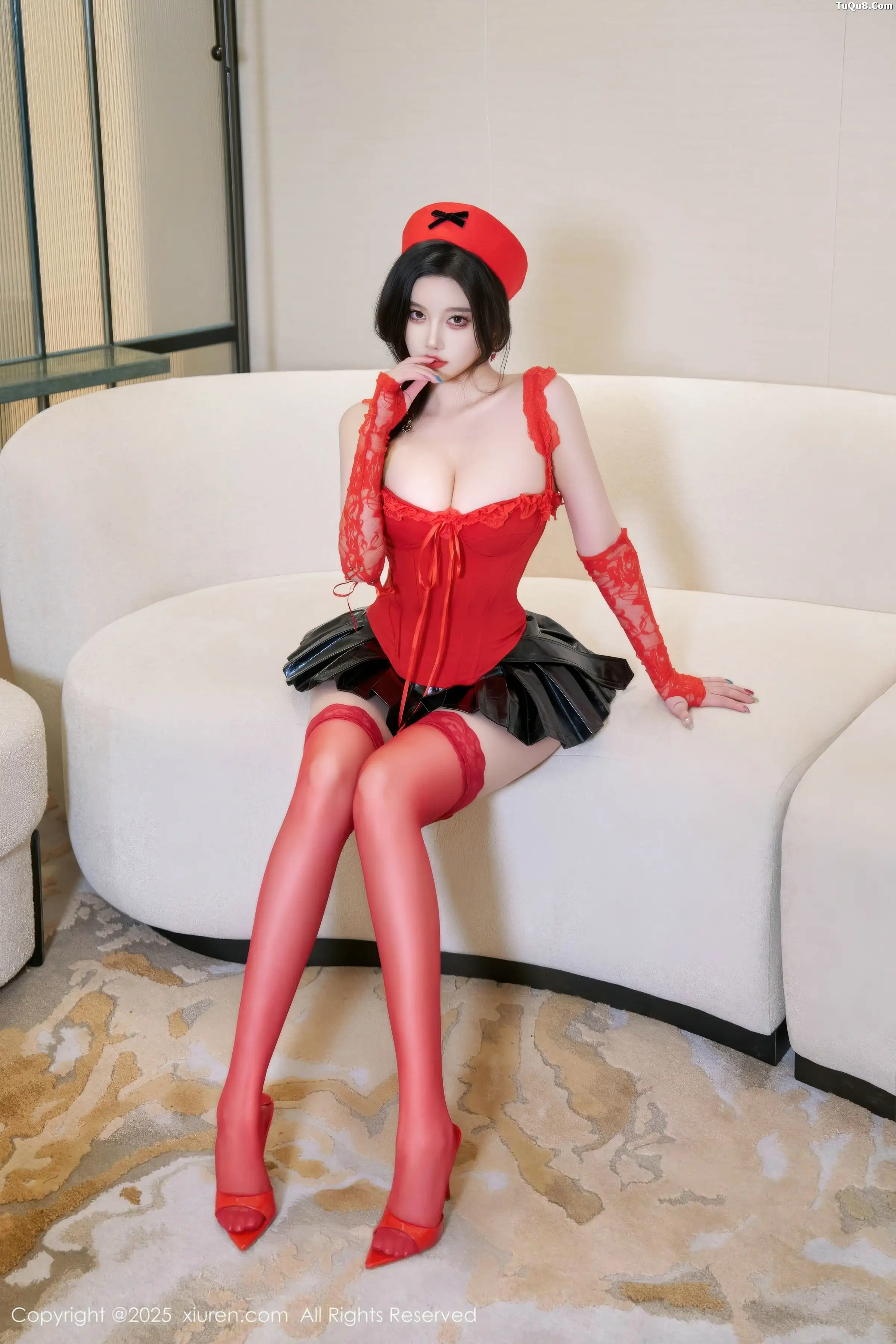 秀人集.com_[XiuRen秀人网]No.11151_模特CHENCHEN.性感红色情趣服饰配红丝袜秀丰腴身材诱惑写真70P