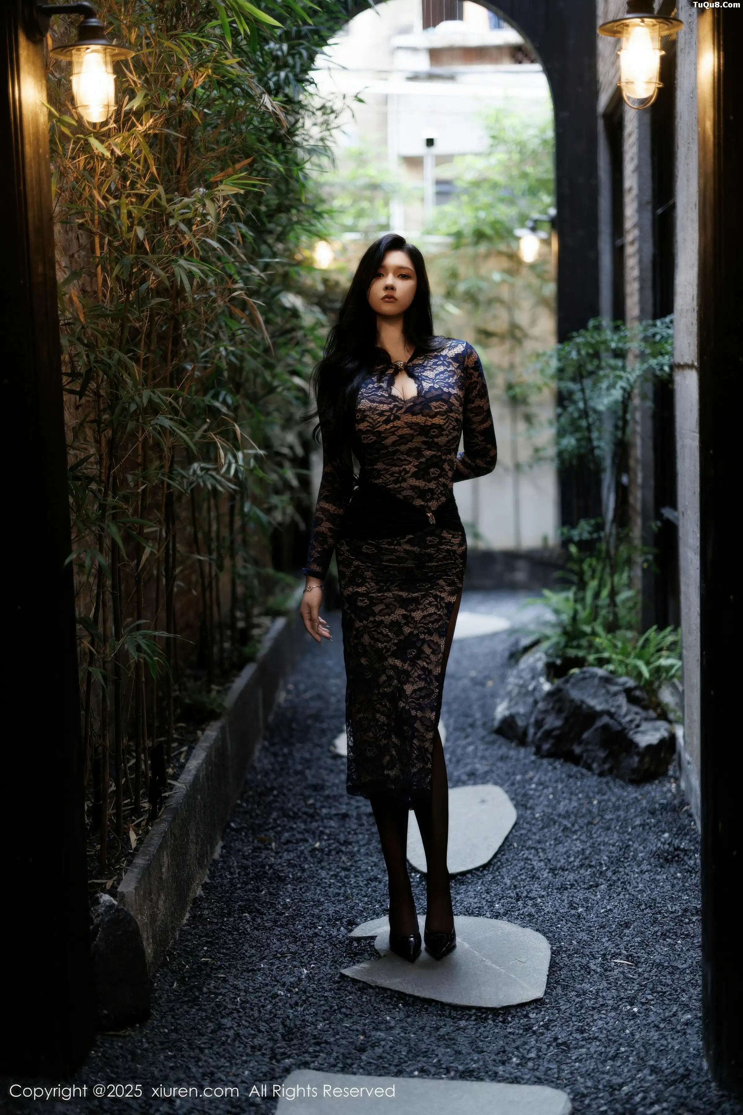 秀人集.com_[XiuRen秀人网]No.11148_模特娜比性感蕾丝长裙露蓝色内衣配超薄黑丝秀凹凸身材诱惑写真82P